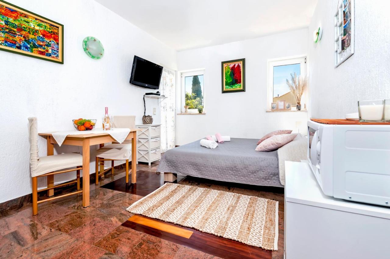 Rooms Daria Rovinj Exterior foto